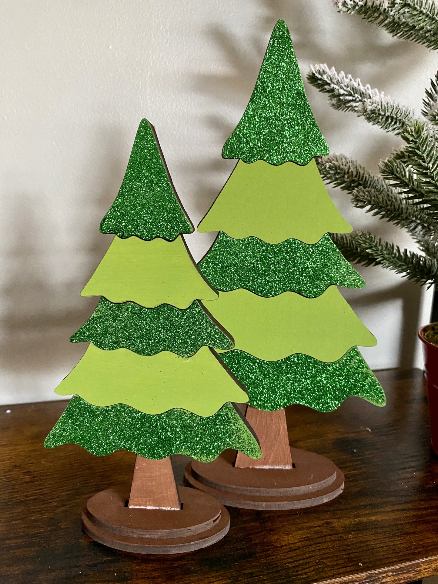 Set of 2 glitter trees