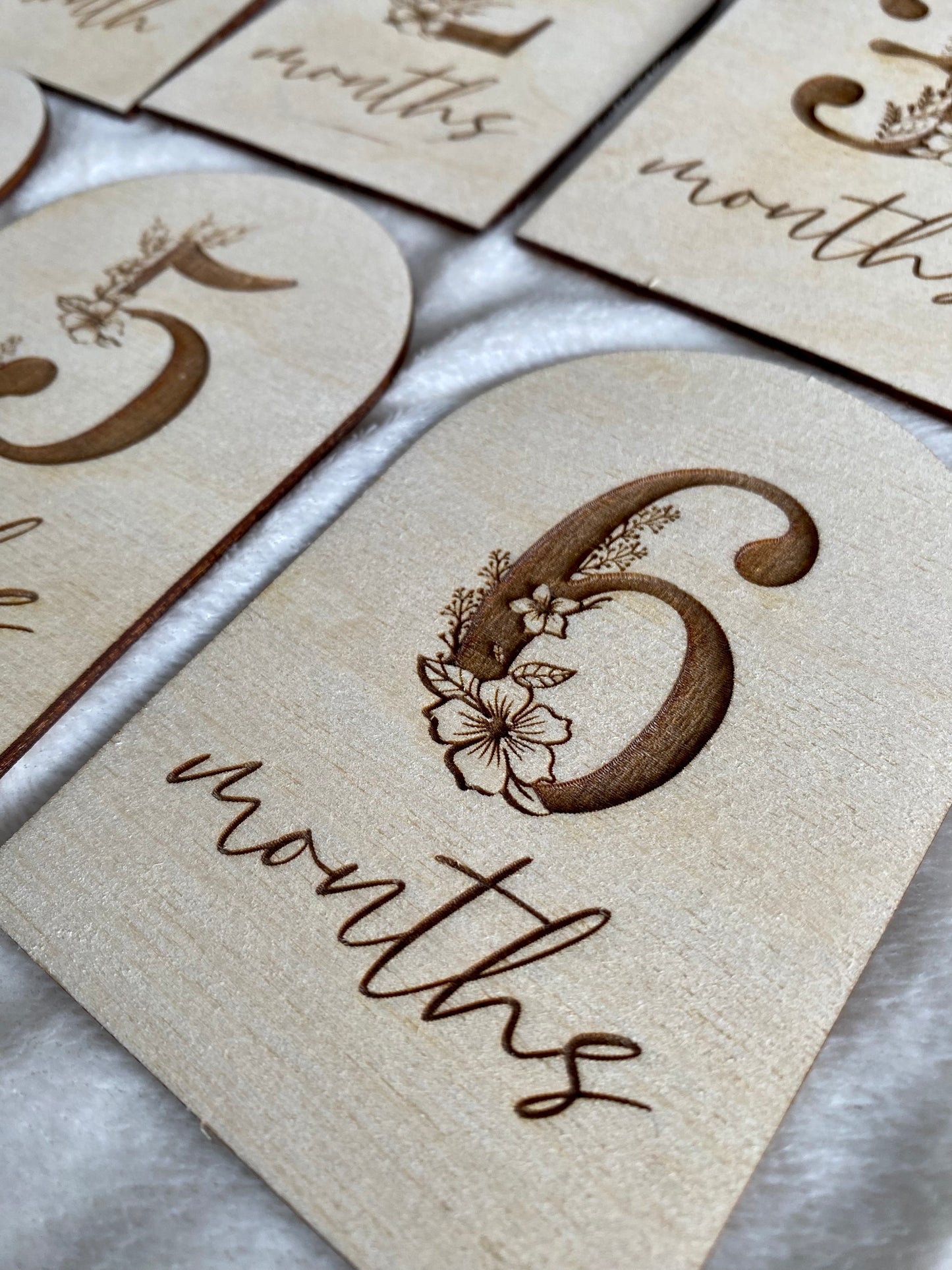 Floral Baby Milestone Markers